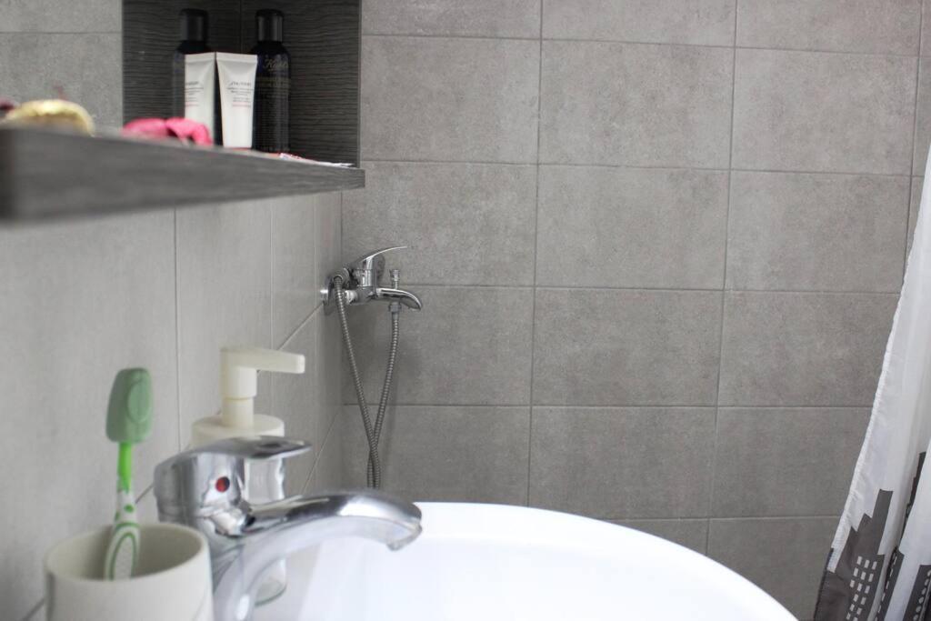 Artistic Eco Aprt, Rotunda Skg Apartment *